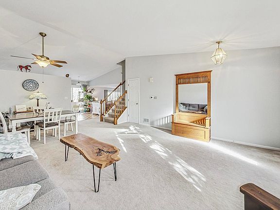 4th image of 2356 Masters Ln
