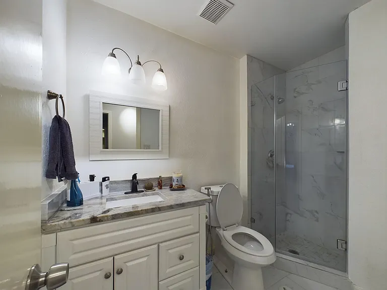 9400 Doliver Dr #35 — Photo 24