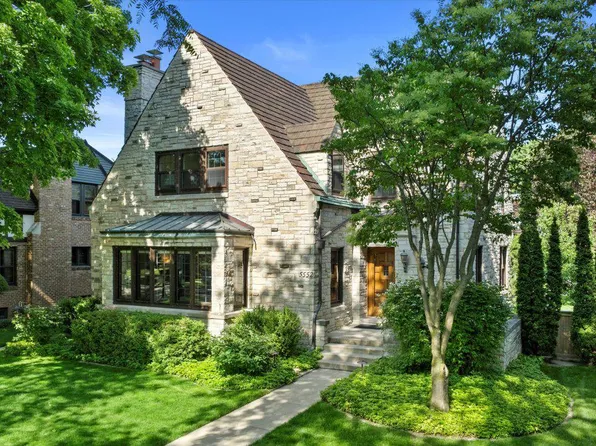 5552 North Berkeley BOULEVARD, Whitefish Bay, WI 53217