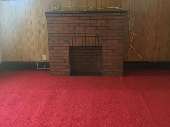 3rd image of 403 Winslow Ave