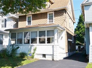 129 W Chestnut St, East Rochester, NY 14445