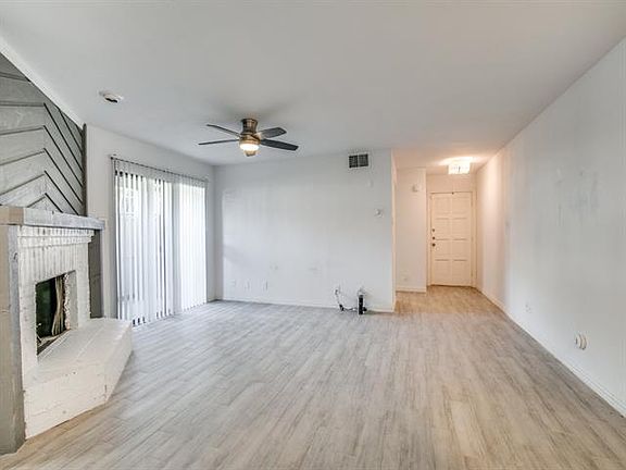 4th image of 6036 Stoneybrook Dr