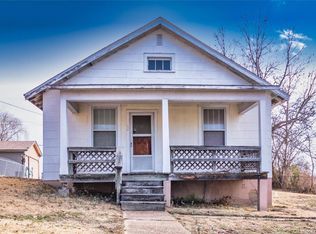830 Warne St, Festus, MO 63028