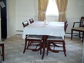 Large formal dining room great for entertaining