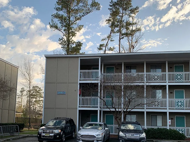 4752 Seahawk Sq #B1 — Photo 1