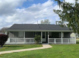 9840 Green Dr, Windham, OH 44288