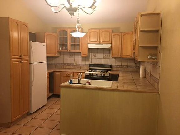 3rd image of 1466 Sierra De Oro Dr