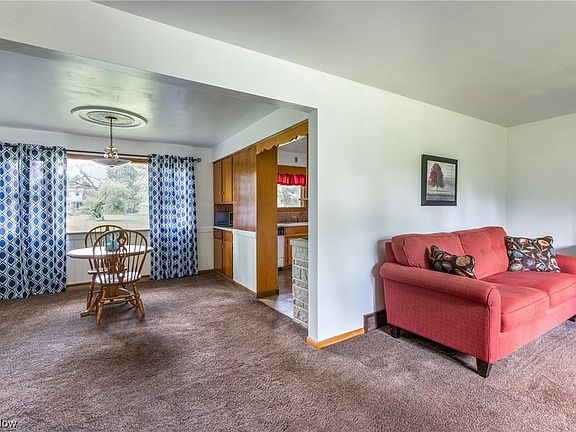 5th image of 1038 Homeland Dr