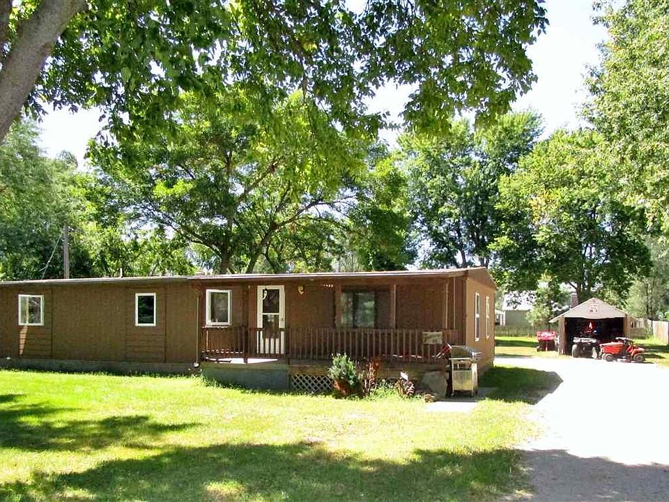 2nd image of 1537 Lake Ave