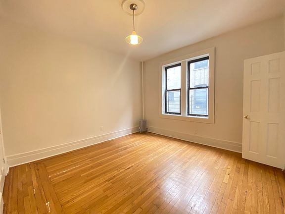 5th image of 3660 Broadway #53CC