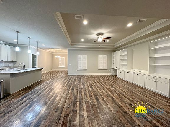 5th image of 2213 Peachwood Ct