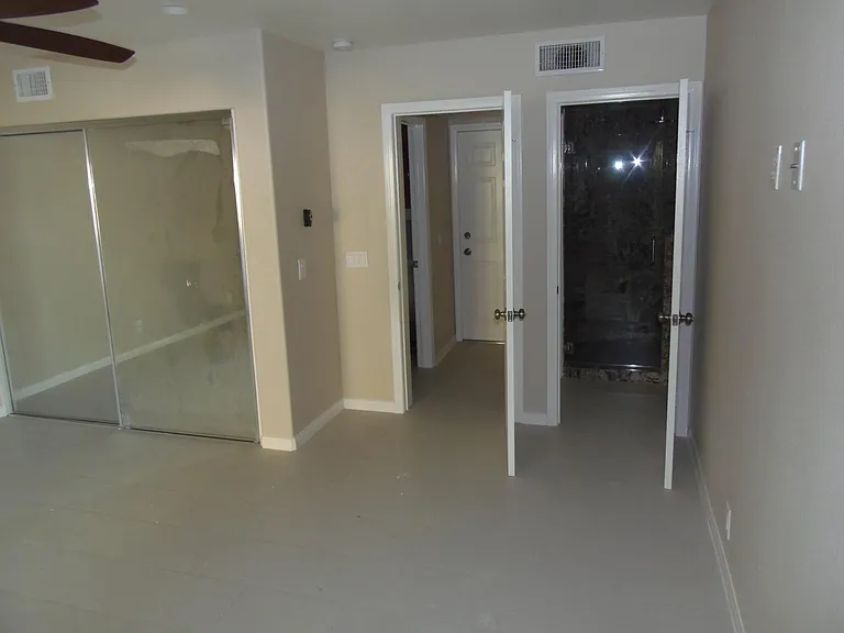 28020 Avenida Maravilla — Photo 13
