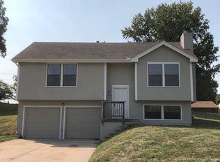 3314 N Tracy Ave, Kansas City, MO 64116