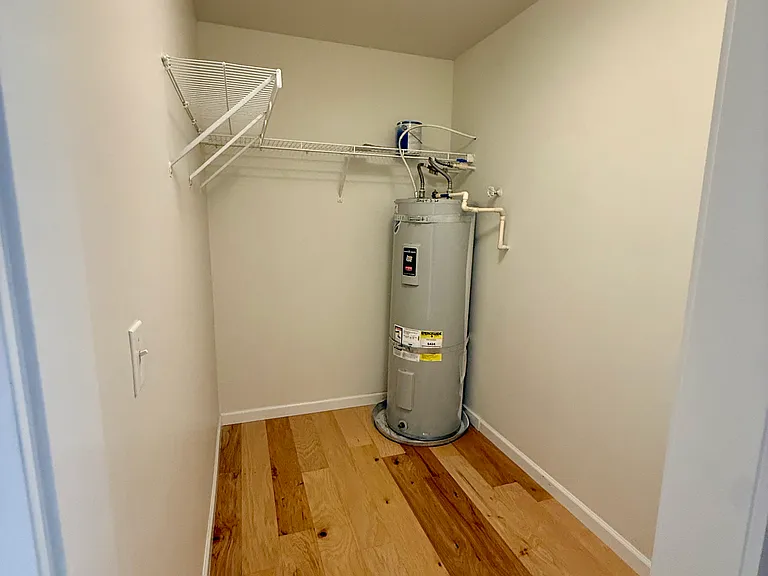 103 Bellevue Ave E #502 — Photo 9