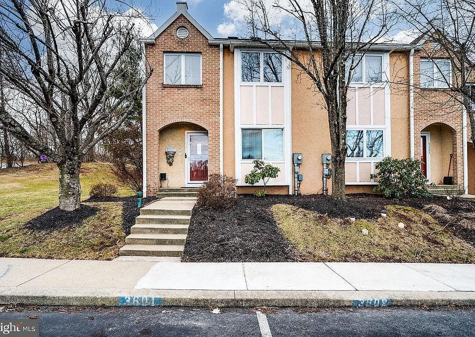 1st image of 3601 Orchard View Rd