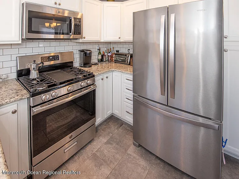 25 Duncan Way — Photo 8