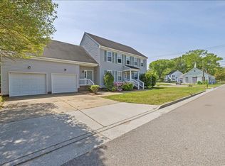 1001 Woronoca Ave, Norfolk, VA 23503