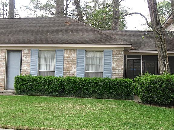 2nd image of 803 Romaine Ln