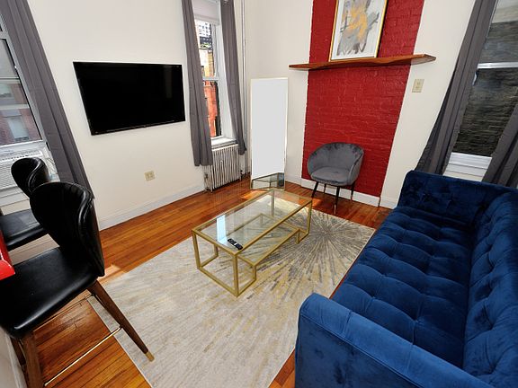 2nd image of 300 E 92nd St APT 4A