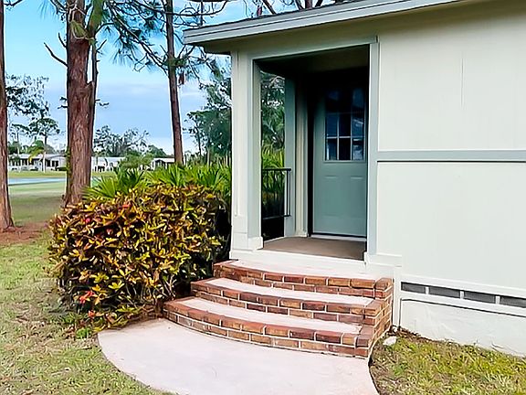 4th image of 1249 Buena Vista Dr #1249