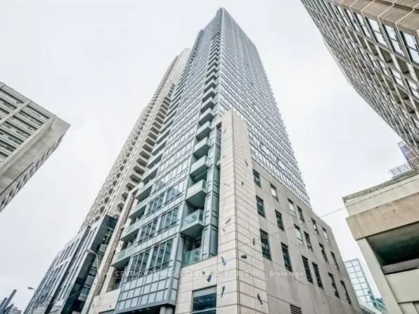 21 Balmuto St, Toronto, ON