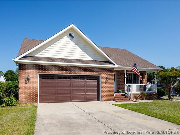 3rd image of 504 Foxdenton Pl