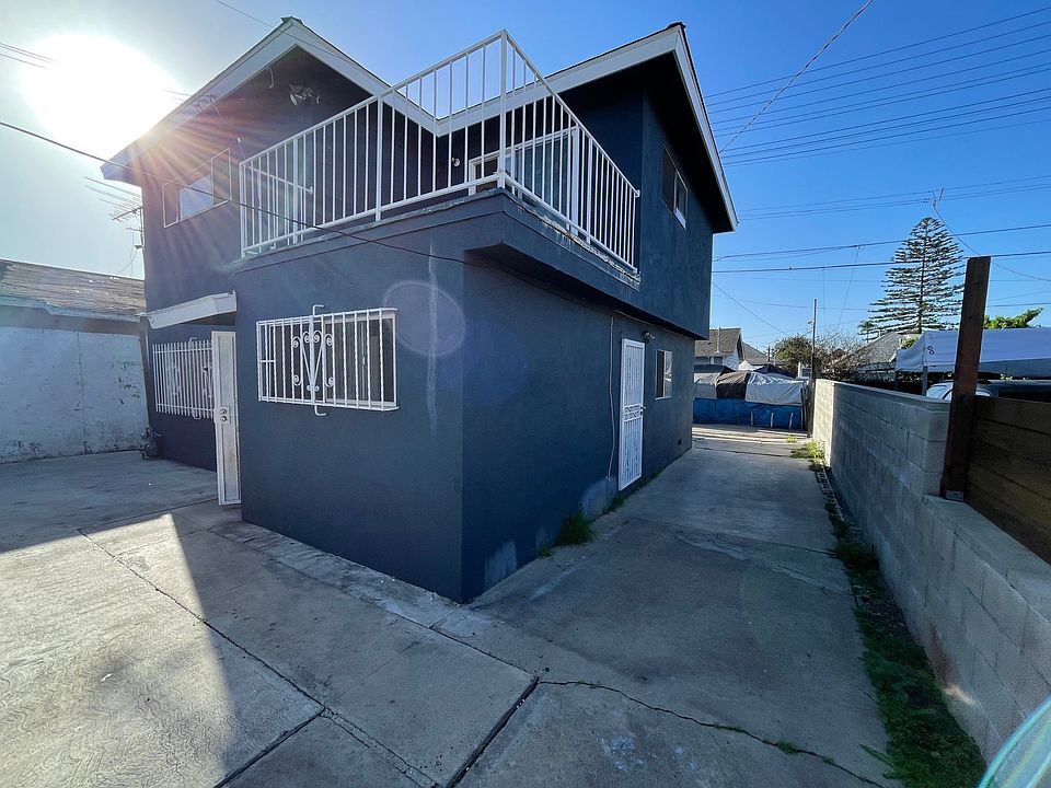 1st image of 3224 E 1st St
