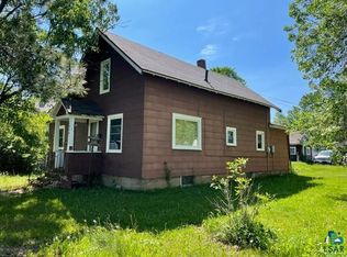 1036 E Washington St, Ely, MN 55731