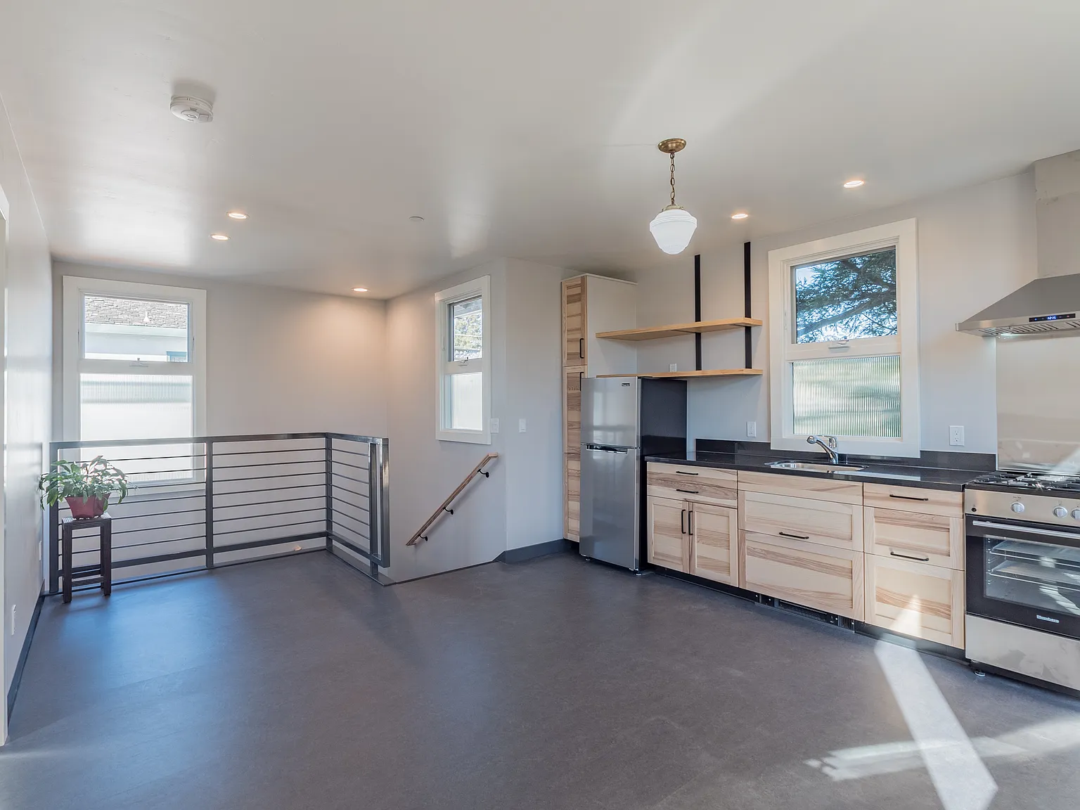 1325A Laurel St, Santa Cruz — Photo 3