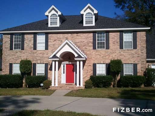 1st image of 4065 Connell Dr Unit 24
