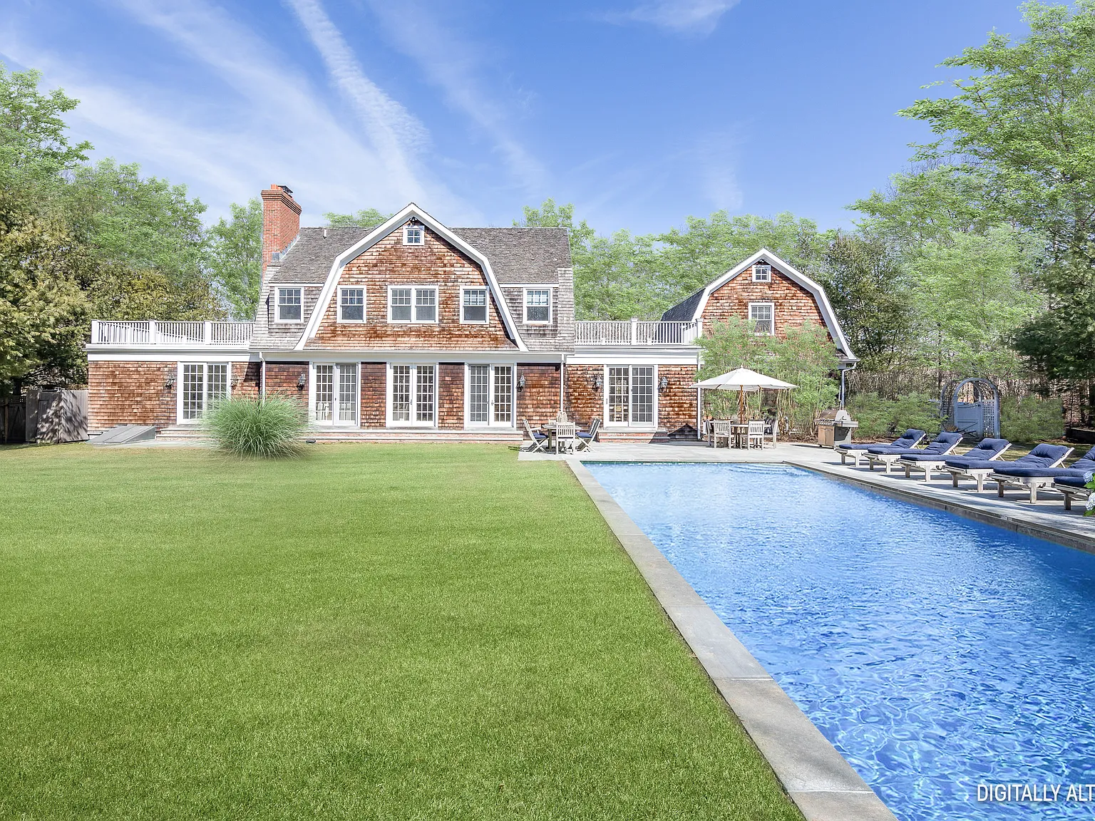 Impeccably Maintained Gambrel with Heated Pool & Tennis — Photo 2