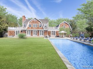 21 Dering Ln, East Hampton, NY 11937