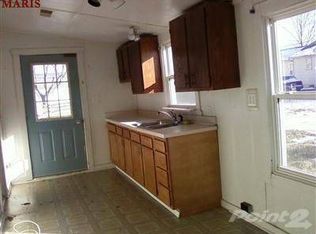 708 S Walnut St, Gerald, MO 63037