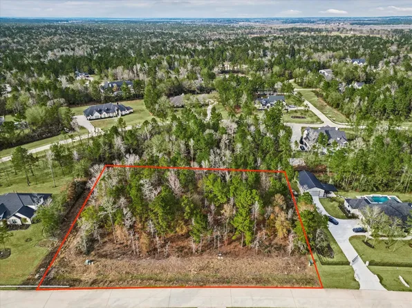 7511 Bingham Dr, Montgomery, TX 77316