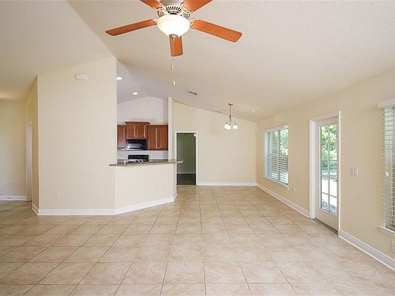 3rd image of 5606 Gaffney Ave