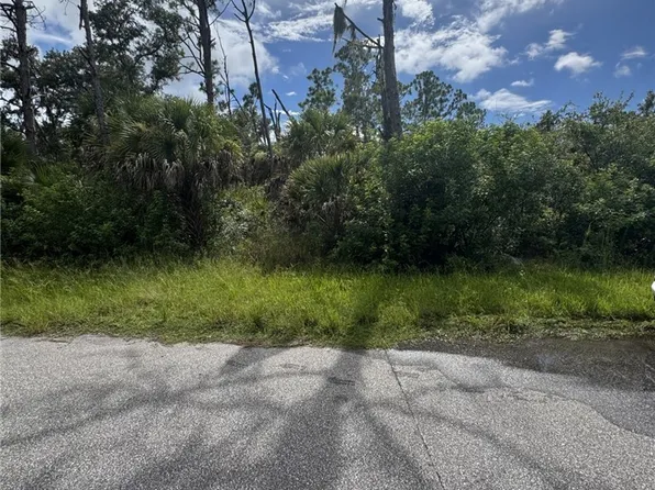 1513 Candy Ln, Port Charlotte, FL 33953