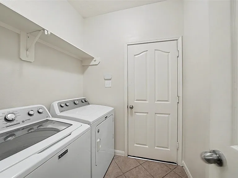 10035 Arcadian Springs Ln — Photo 19