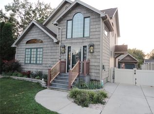 645 Huth Rd, Cheektowaga, NY 14225