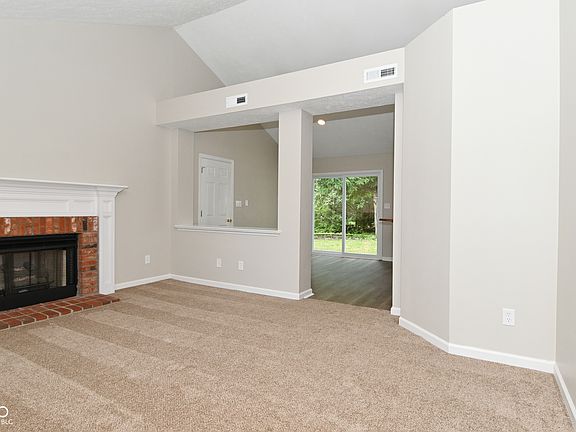 4th image of 1918 Breman Ln