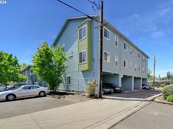 4th image of 1857 Pearl St