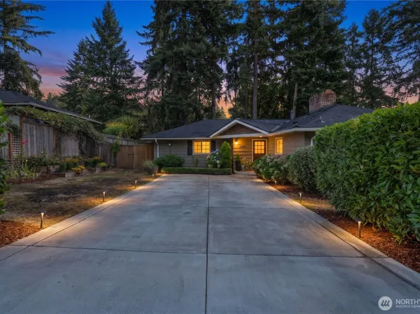2422 126th Avenue NE, Bellevue, WA 98005