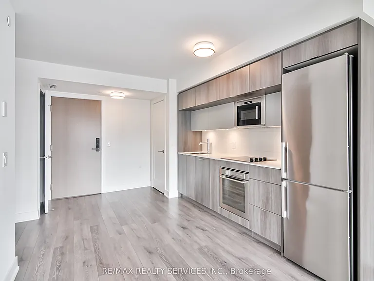 585 Bloor St E #2321 — Photo 13