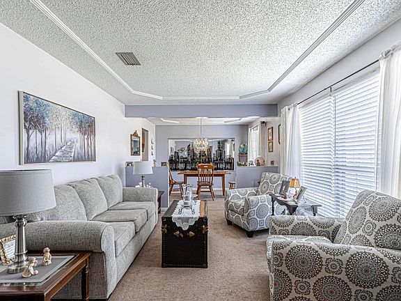 3rd image of 1680 Patricia Ln