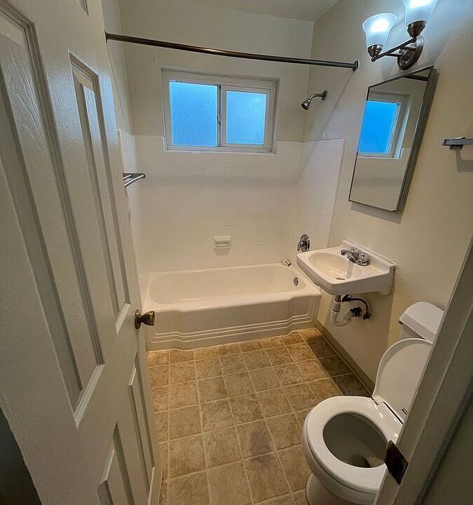 1st image of 1259 Hornblend St APT 5