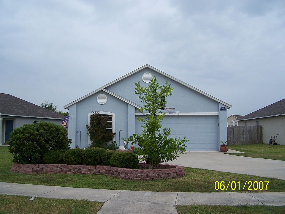 1st image of 8506 English Oak Dr