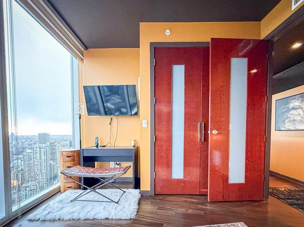 2 bedroom rental in Vancouver — photo 35