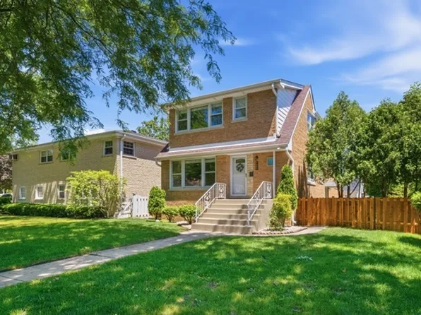 455 S Northwest Hwy, Park Ridge, IL 60068