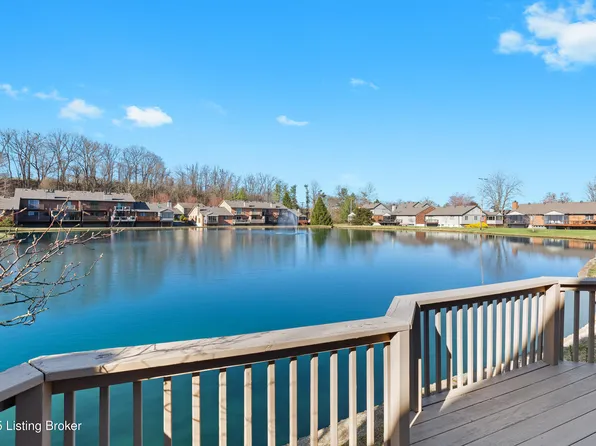 5552 Forest Lake Dr, Prospect, KY 40059