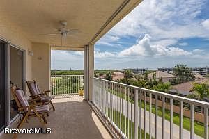 4th image of 551 Casa Bella Dr Unit 401