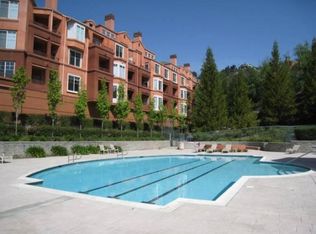 280 Caldecott Ln UNIT 216, Oakland, CA 94618